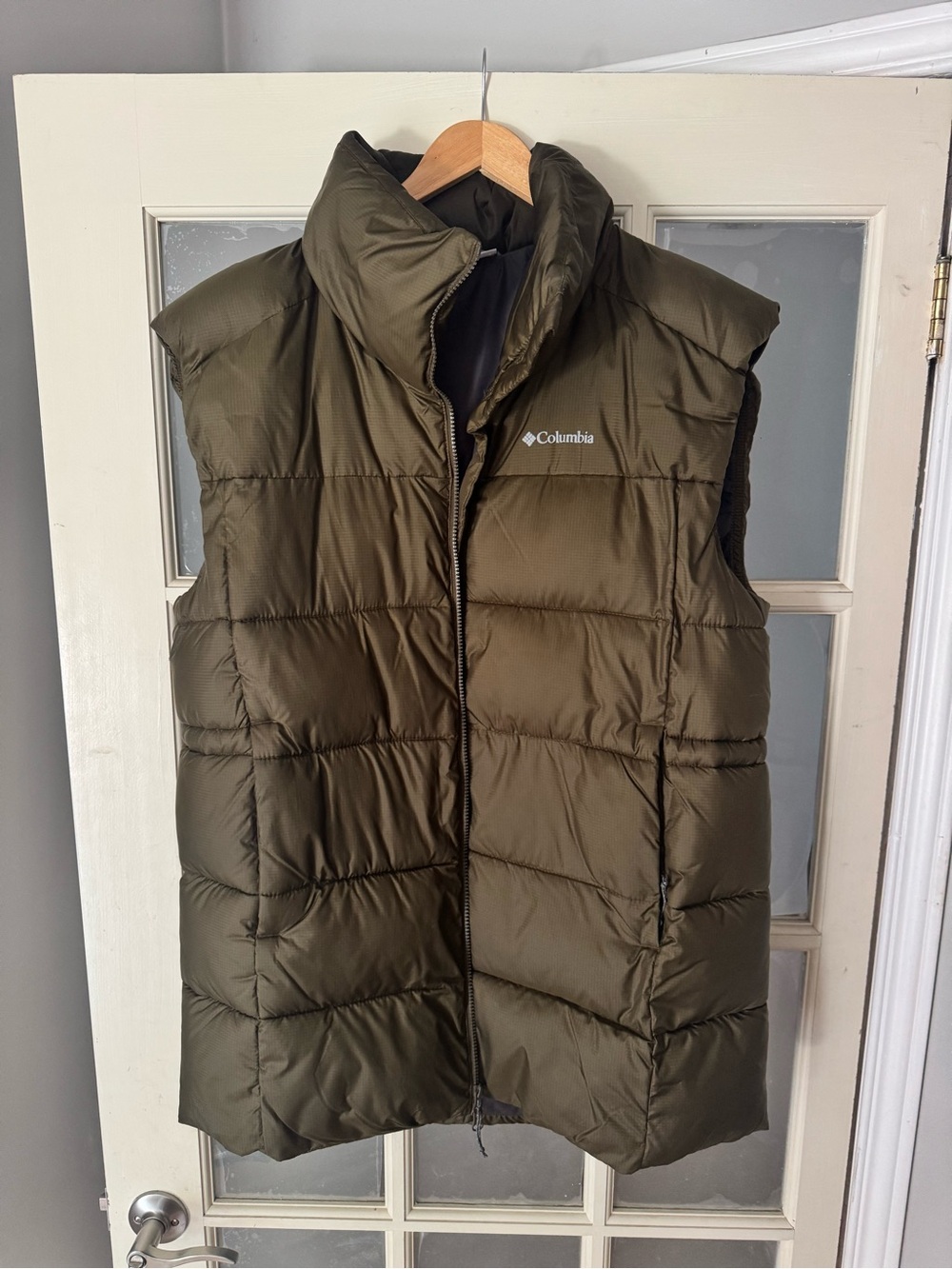 Columbia Olive Green Quilted Puffer Vest